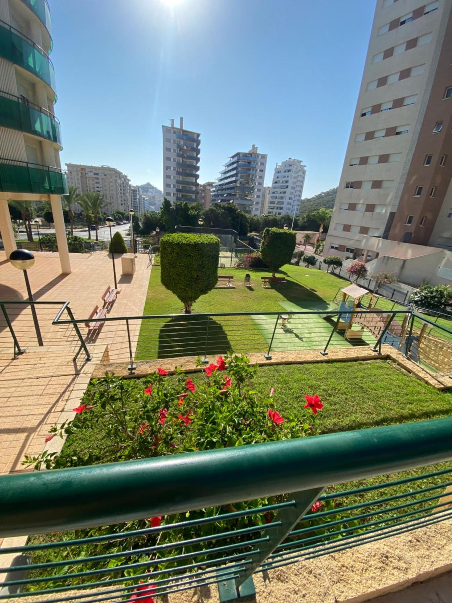 Apartamento Benidorm Con Piscina En La Playa กาลา เด ฟีเนสตรัต ภายนอก รูปภาพ